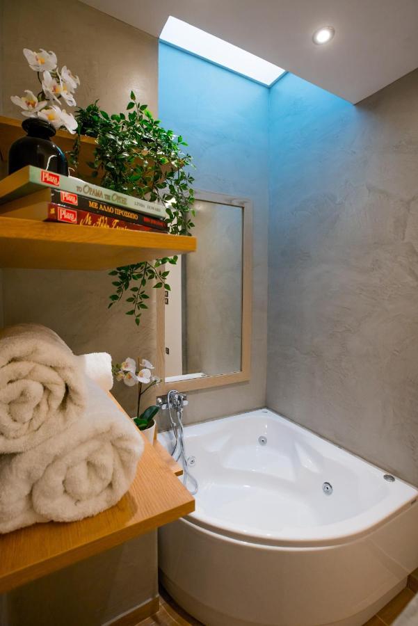 Athenian Living Suites Bagian luar foto