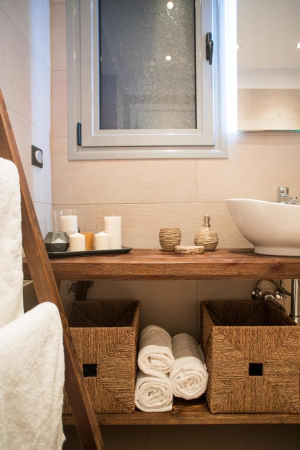 Athenian Living Suites Bagian luar foto