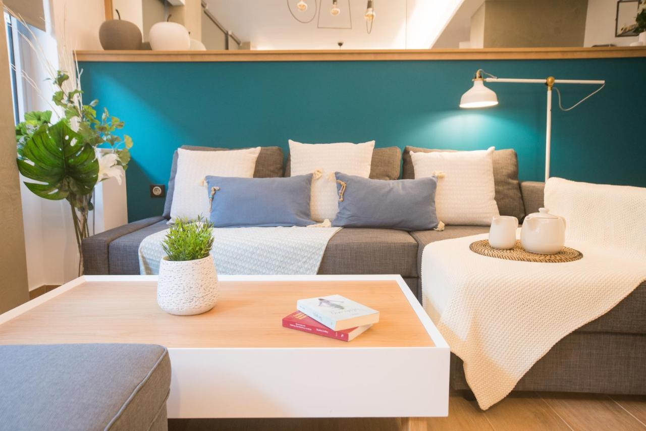 Athenian Living Suites Bagian luar foto