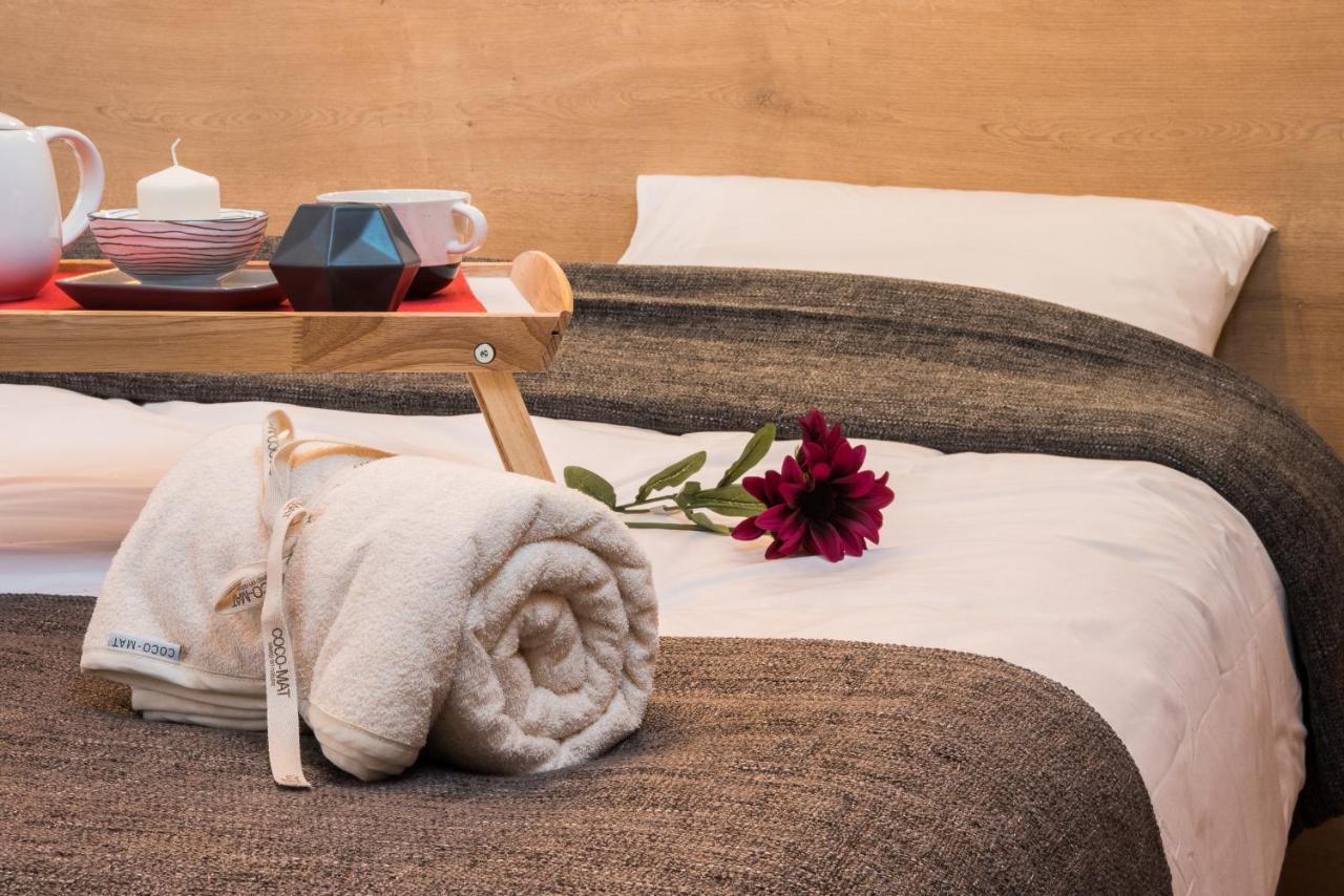 Athenian Living Suites Bagian luar foto